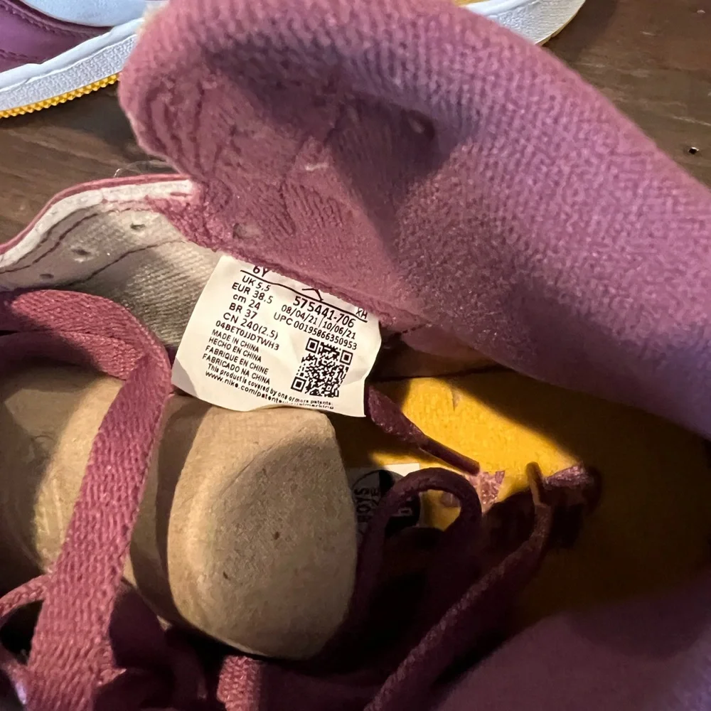 NWT Nike Air Jordan 1 Retro High OG Brotherhood youth size 6. - Picture 5 of 10